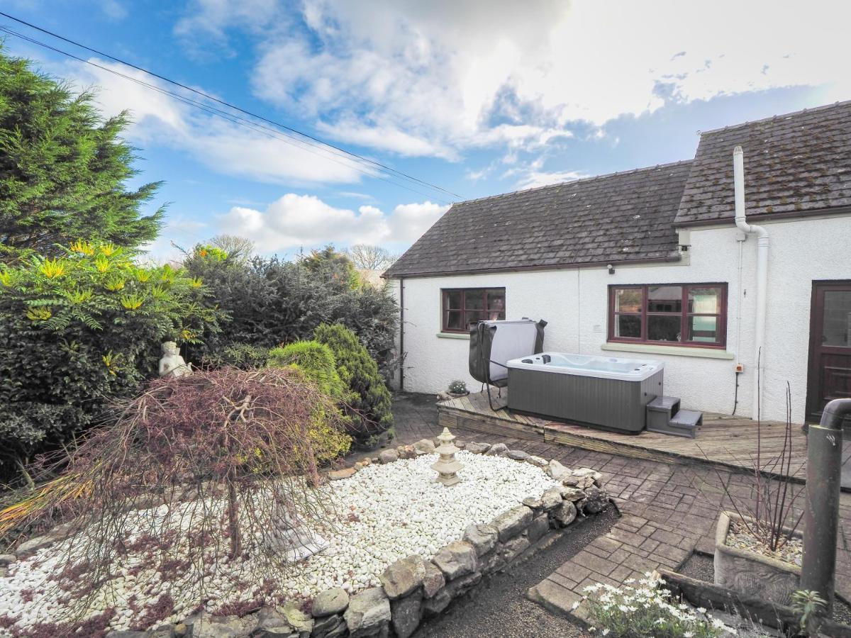 Trenewydd Farm Holiday Cottages Cardigan Buitenkant foto