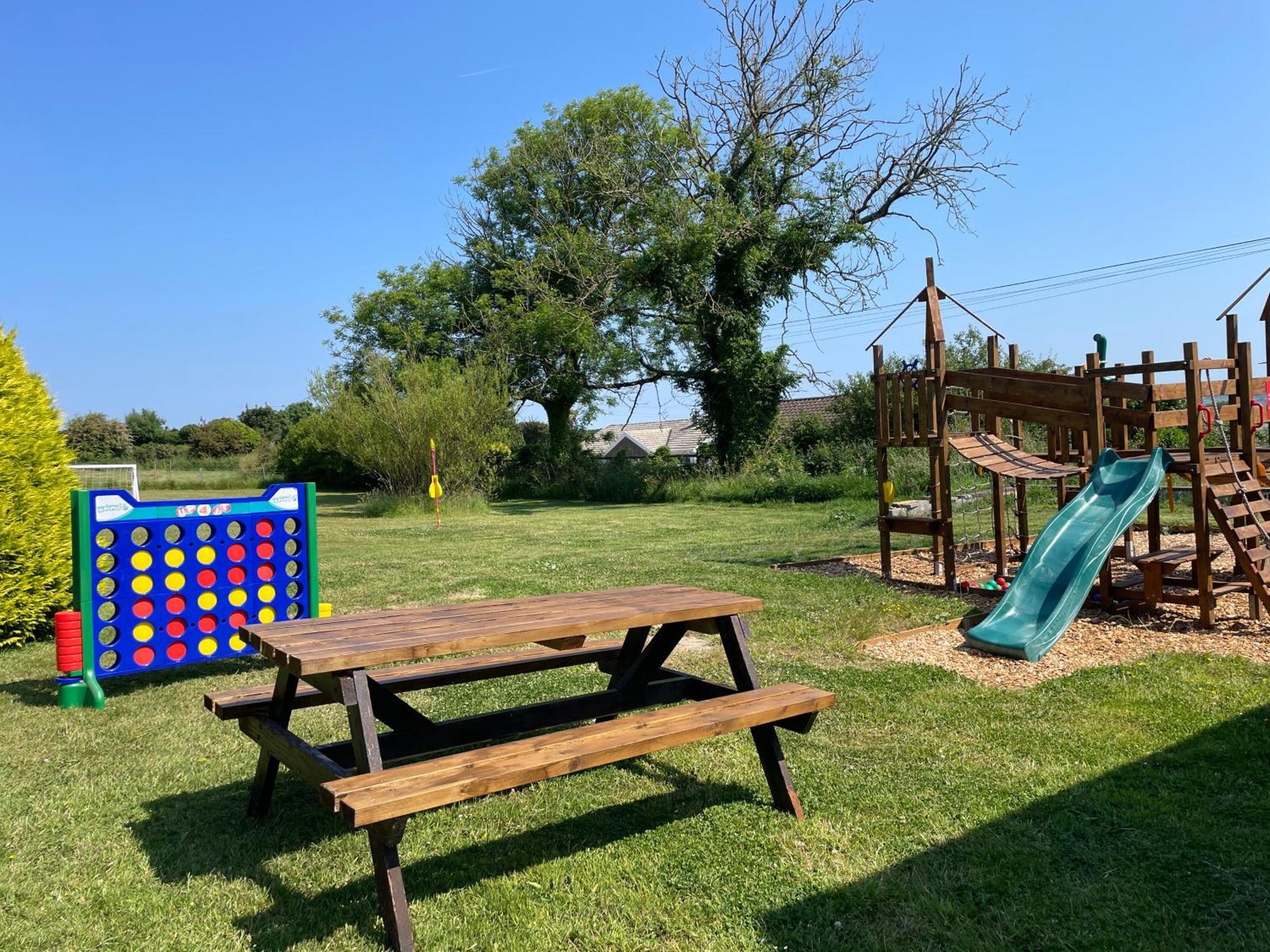 Trenewydd Farm Holiday Cottages Cardigan Buitenkant foto
