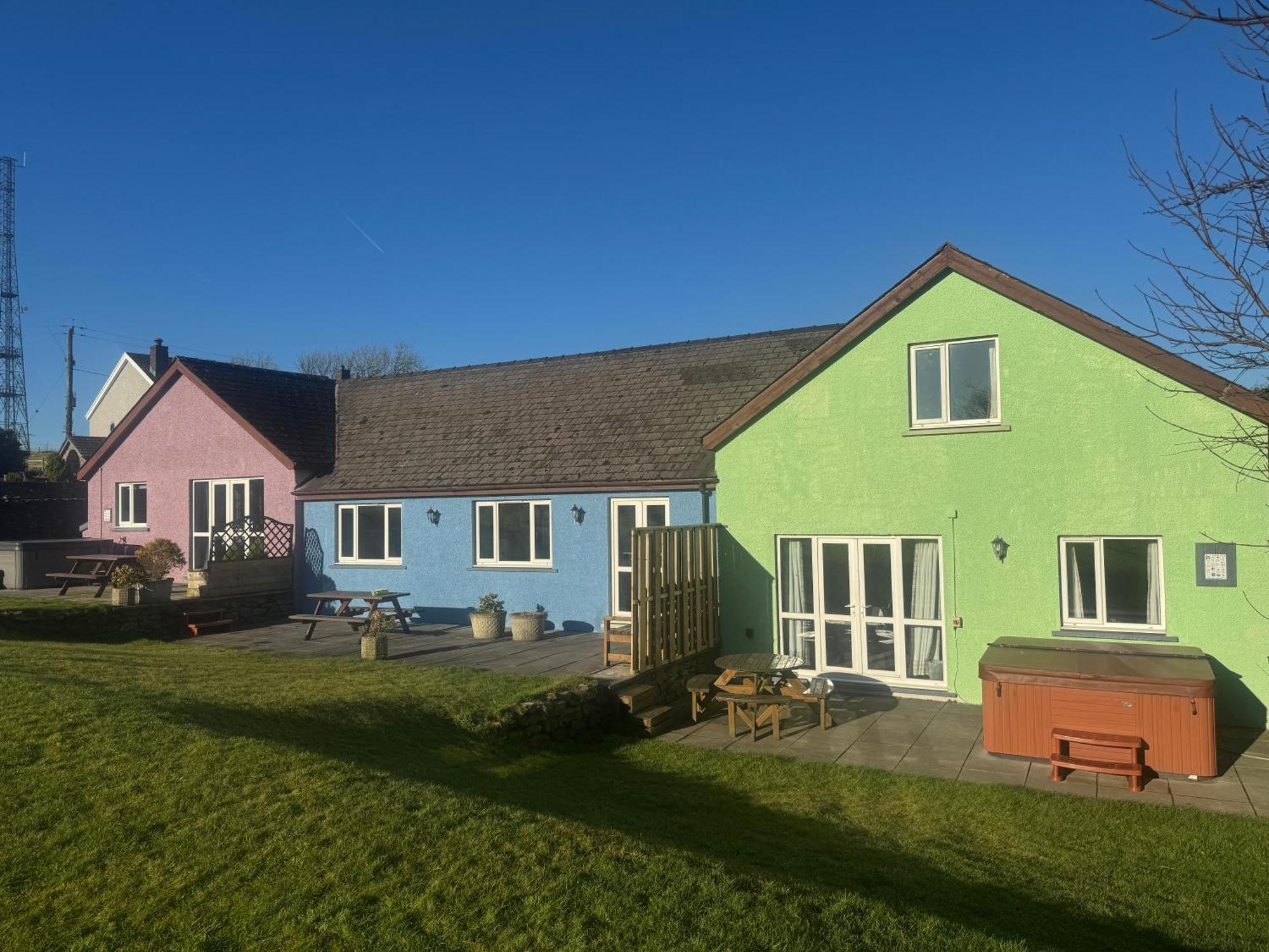 Trenewydd Farm Holiday Cottages Cardigan Buitenkant foto